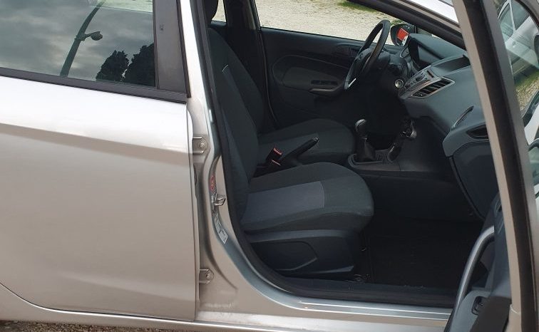 FORD FIESTA 1.2 16V BENZINA 2011 pieno