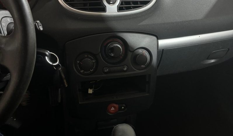 RENAULT CLIO 1.2 75CV DYNAMIQUE *NEOPATENTATI* pieno